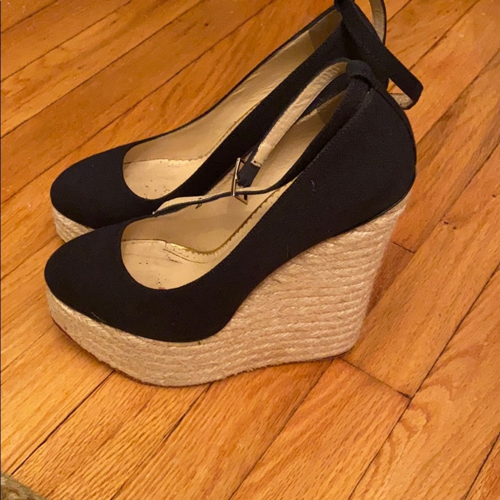 Charlotte Olympia wedges size 38.5
